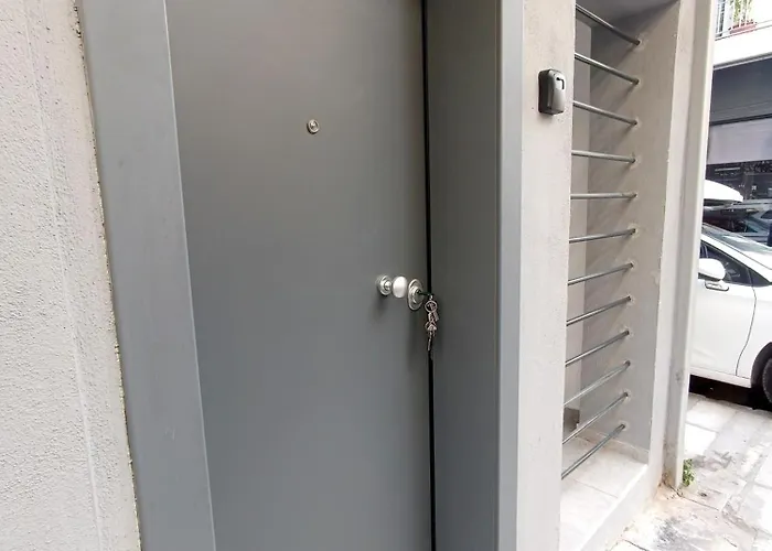 Silver Gray Retreat דירה *