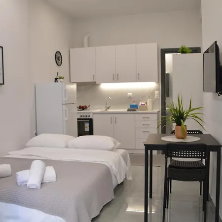 Silver Gray Retreat *